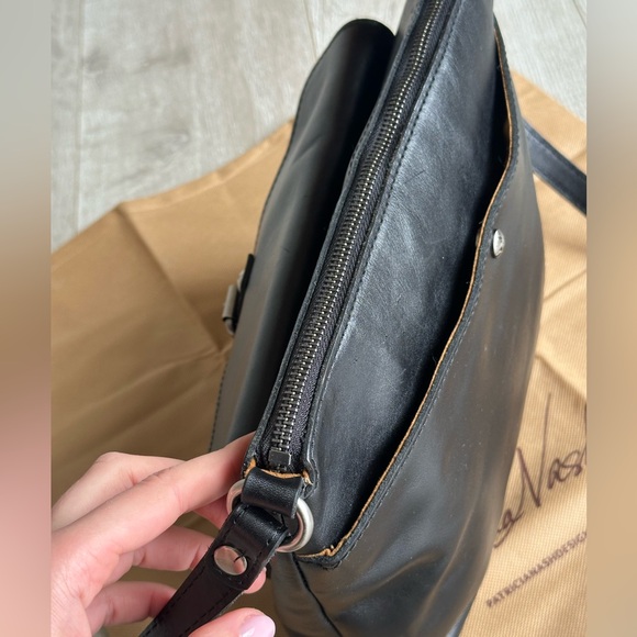 Patricia Nash Kirby Black Leather Crossbody Bag Buckle Flap - Picture 9 of 16